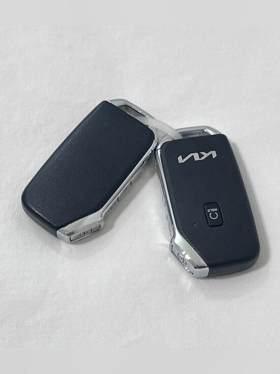 Kia Other - Set of 2 OEM Kia Smart Proximity Key Fobs (K8510) - Like New